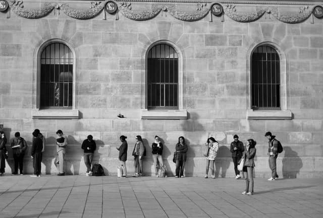 Line Up Services